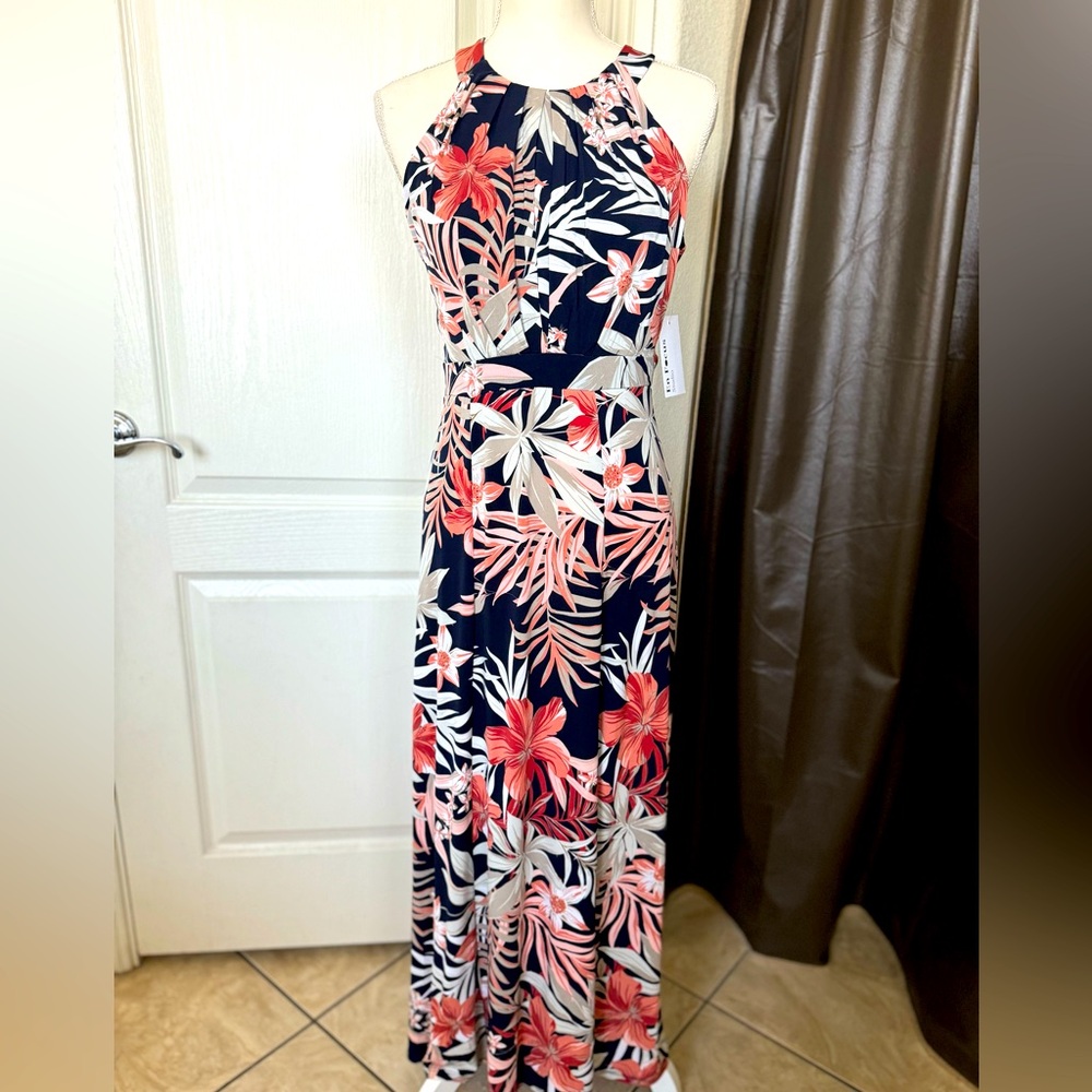 Size 8 beautiful tropical dress